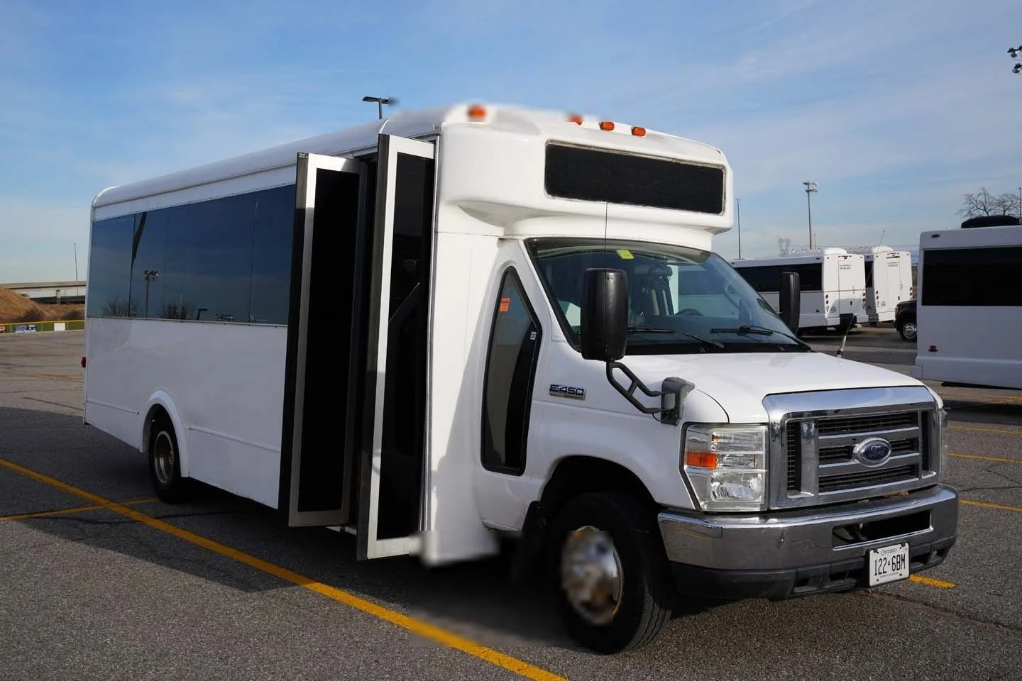 Party Bus 20-22 Passengers (22-3) - 20-22 Passengers