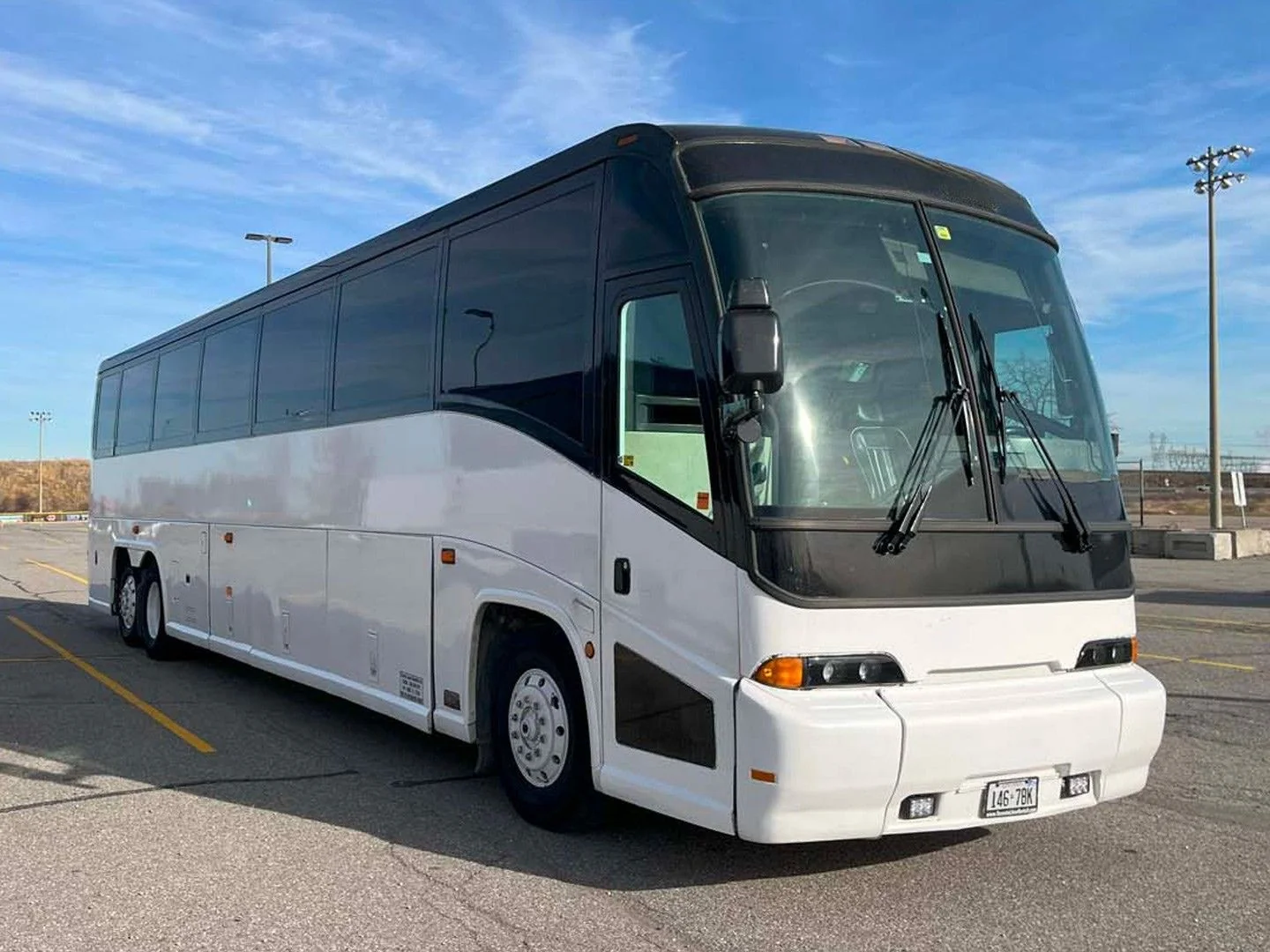 Party Bus (MCI-3) - 45-50 Passengers